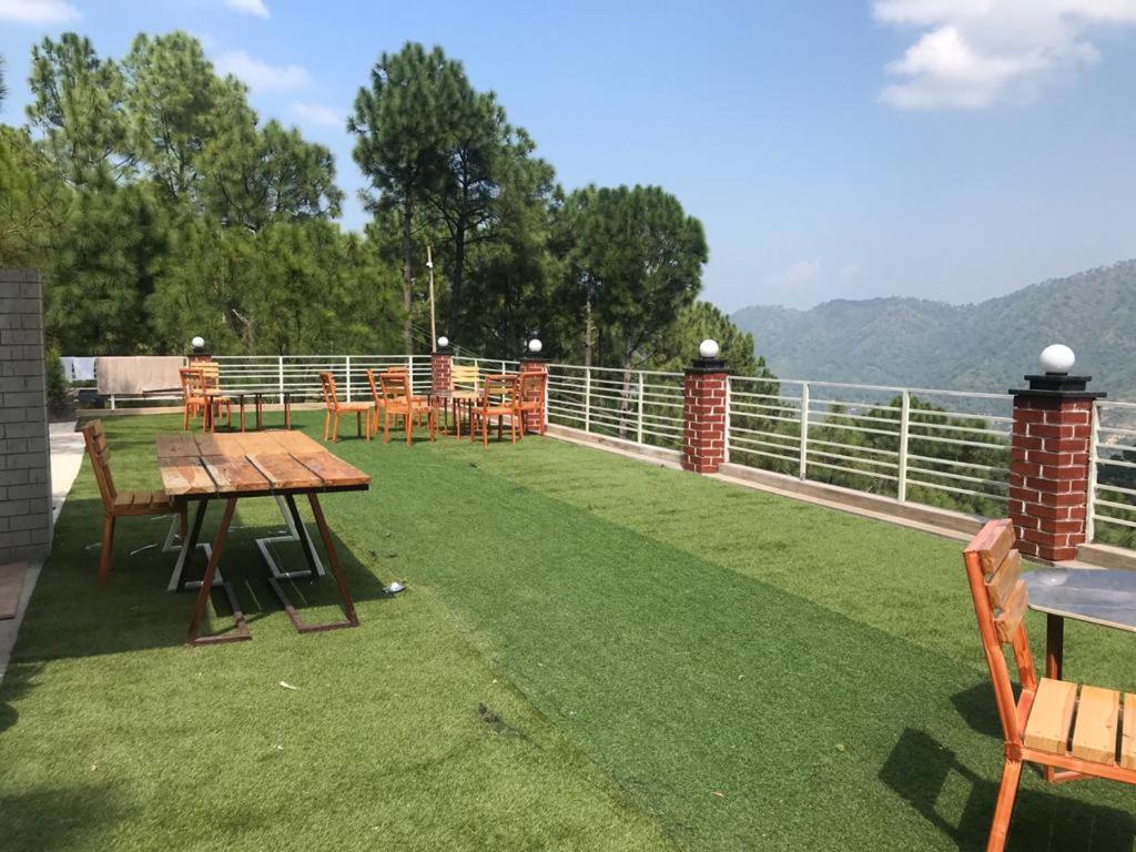 Host Jatin Crest 7o1827o7o3 Apartment Kasauli