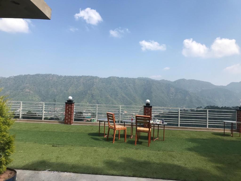 Apartment Host Jatin Crest 7o1827o7o3 Kasauli